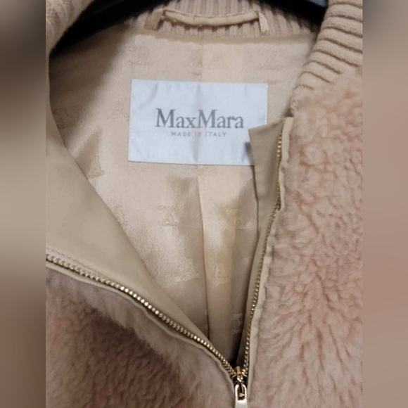 AUTHENTIC Max Mara Teddy Bomber 0 - Picture 4 of 12